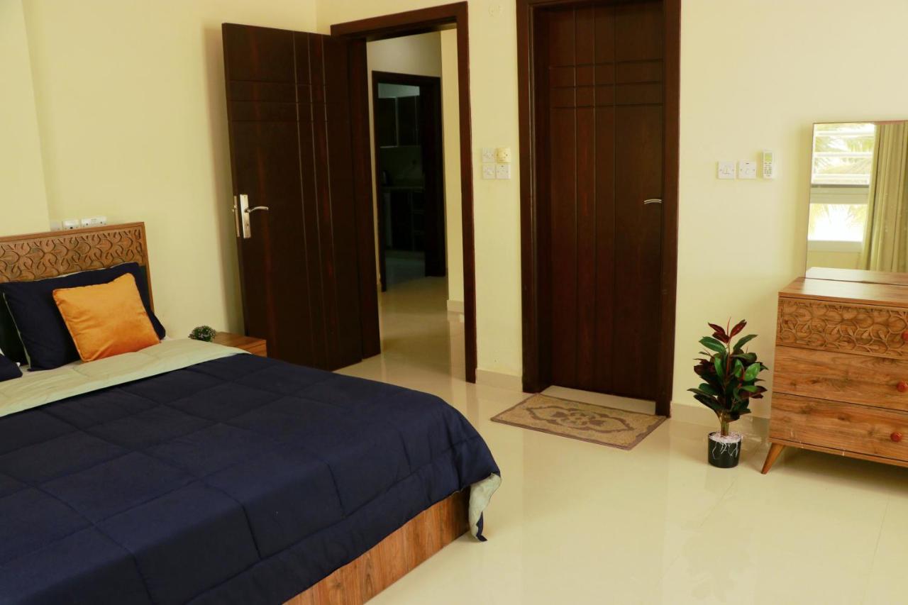 Almansor Furnished Apartment 3 Salalah Exterior foto